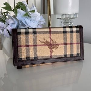 BURBERRY London Wallet